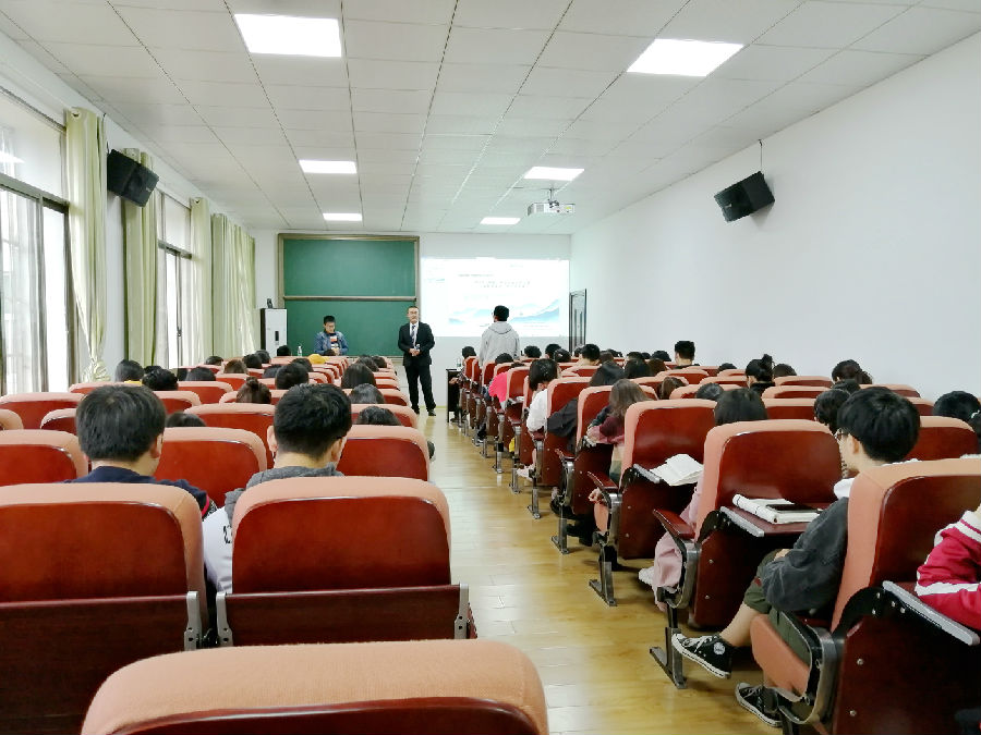 数学与计算科学6.jpg