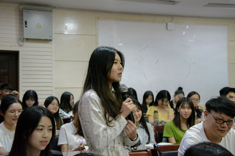 研会01.jpg
